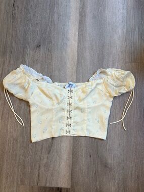 Princess Polly Pale Yellow Floral Puff Sleeve Crop Top